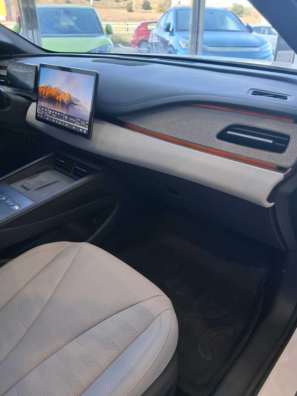 BYD Seal 6 DM-i Sedan 1.5 DM-I COMFORT LITE 212 4P 15