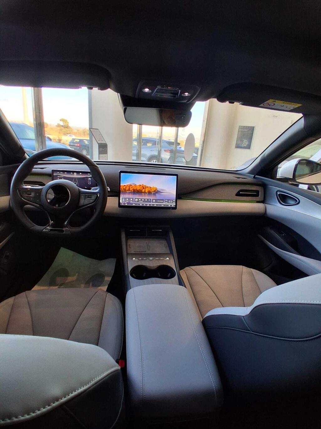 BYD Seal 6 DM-i Sedan 1.5 DM-I COMFORT LITE 212 4P 9