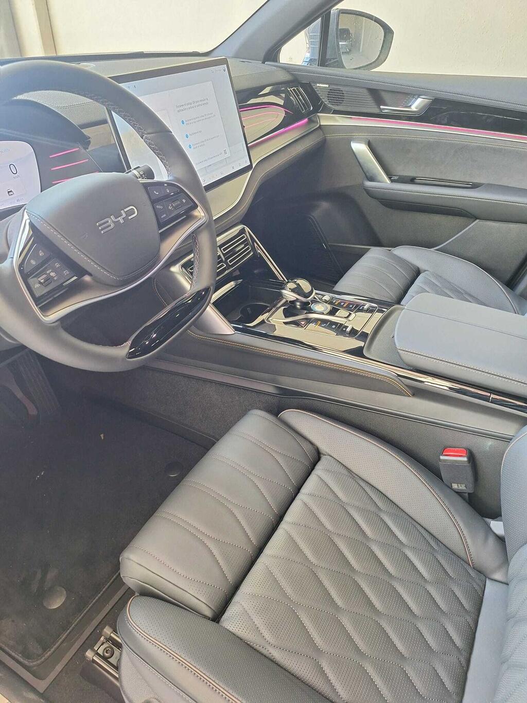 BYD Tang SUV BEV 109KWH FLAGSHIP 517 5P 7 Plazas 7