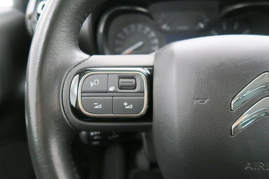 Citroën C3 Aircross C-SERIES 1.5 BLUEHDI 110 CV S&S 5P 11
