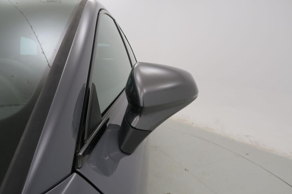 Cupra León ST 1.5 ETSI MHEV DSG 150 CV 5P 21