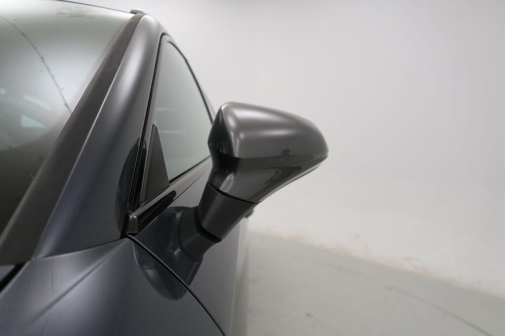 Cupra León ST 1.5 ETSI MHEV DSG 150 CV 5P 26