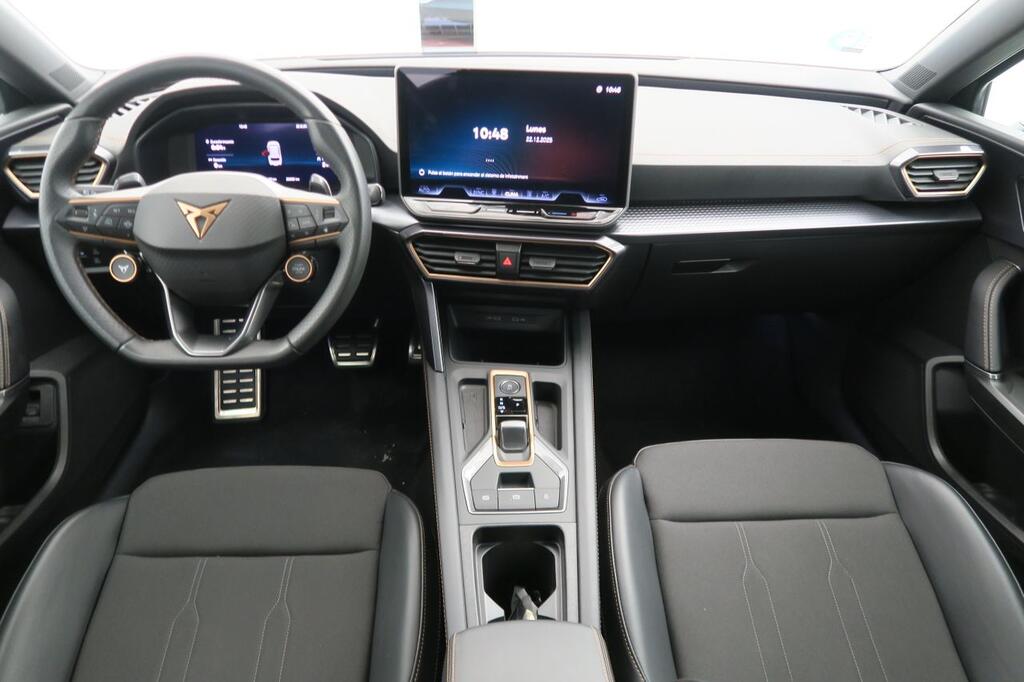 Cupra León ST 1.5 ETSI MHEV DSG 150 CV 5P 17