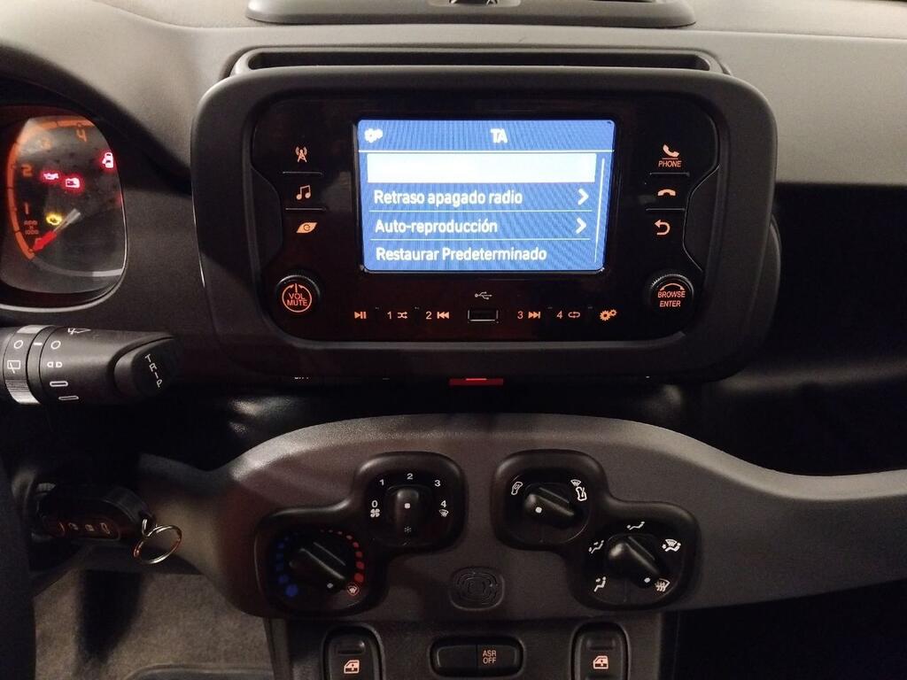 Fiat Panda CITY LIFE 1.0 MHEV 70 CV 5P 8