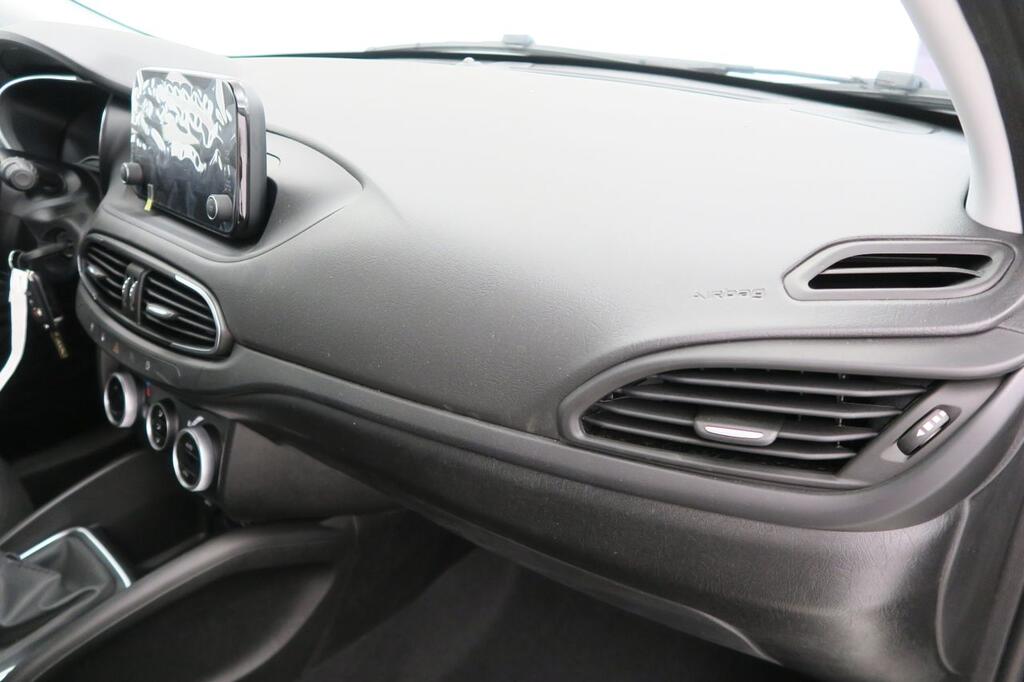 Fiat Tipo MONOTRIM 1.6 MULTIJET 130CV 5P 15