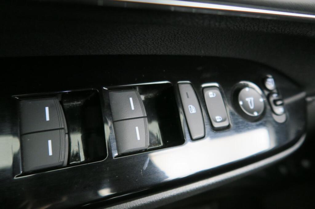 Honda CR-V HYBRID 2021 2.0I-MMD 2WD ELEGANCE NAVI 14