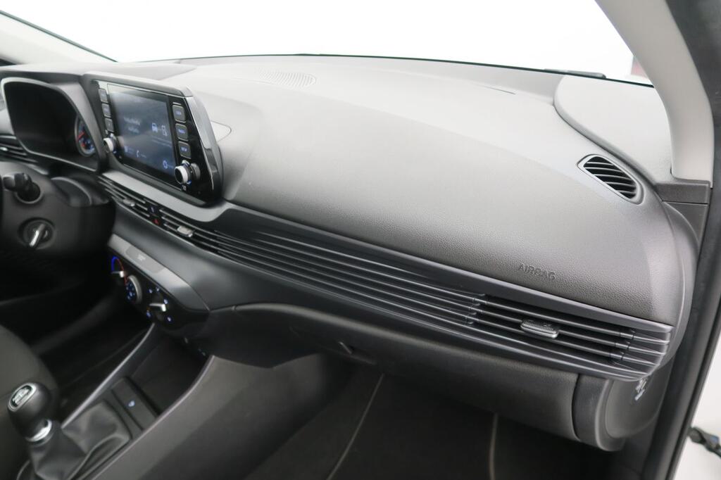 Hyundai Bayon MAXX 1.2 MPI 84 CV 5P 14