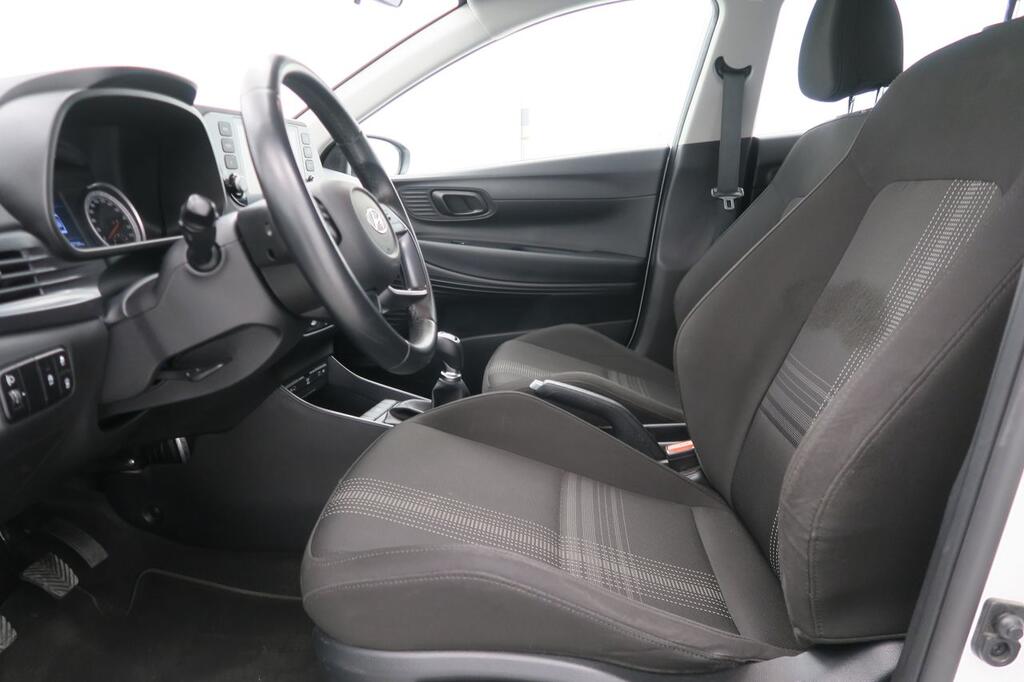 Hyundai Bayon MAXX 1.2 MPI 84 CV 5P 16