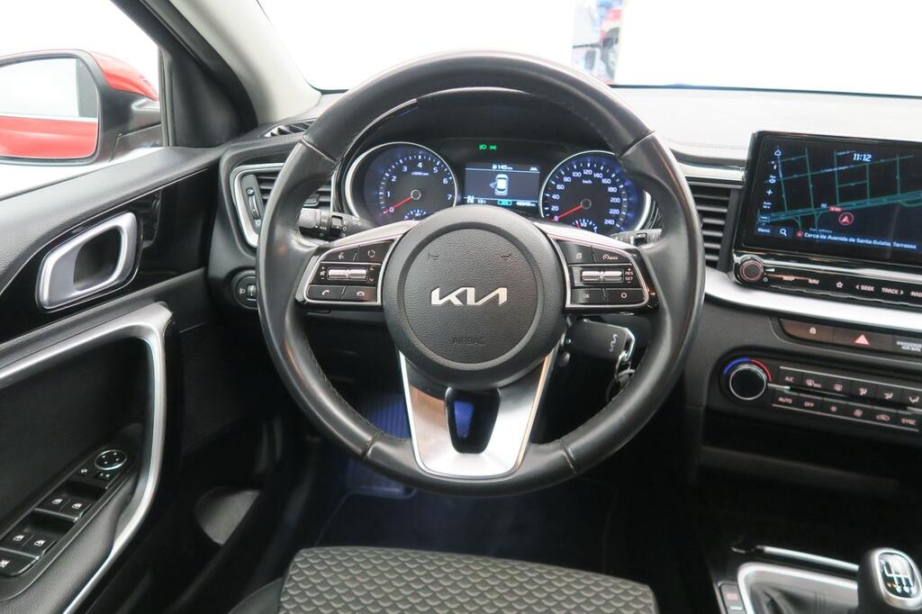 Kia Ceed 1.5 MHEV IMT TECH 160CV 5P 13