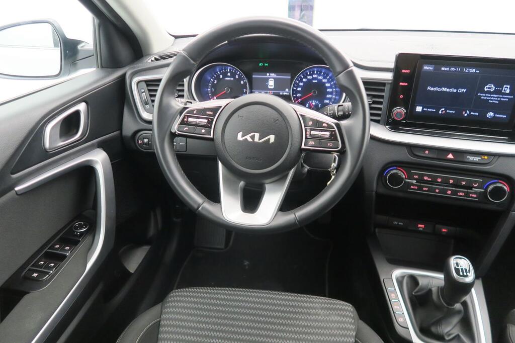Kia Ceed 5P 1.0 T-GDI DRIVE 120 MY24 13