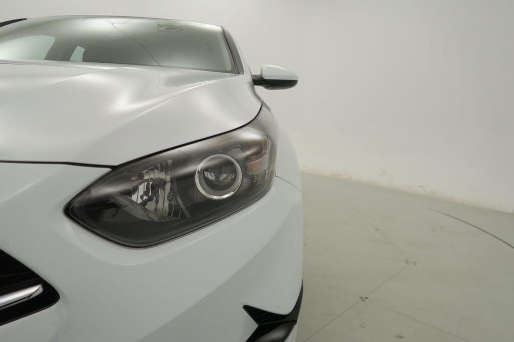 Kia Ceed Berlina 1.0 MHEV 74KW DRIVE DCT 100 5P 21