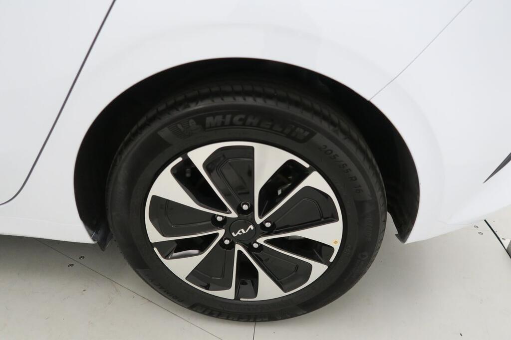 Kia Ceed Berlina 1.0 MHEV 74KW DRIVE DCT 100 5P 21