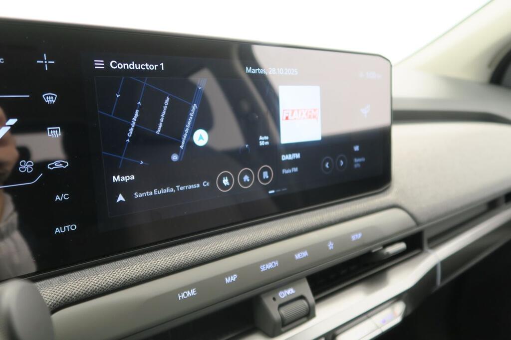 Kia EV3 BEV 81KWH 150KW EARTH AUTO 204 (LONG RANGE) 5P 8