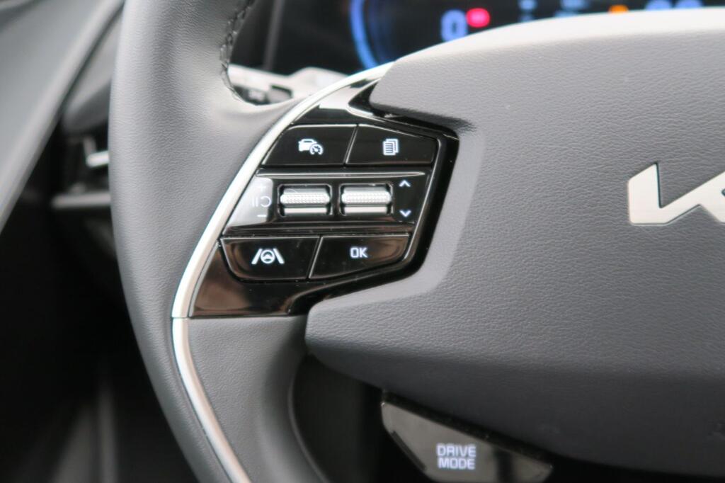 Kia Niro 1.6 HEV Concept 11