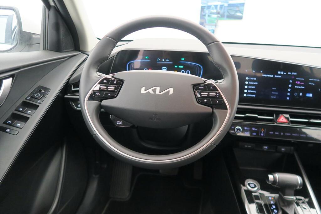 Kia Niro 1.6 HEV Concept 13