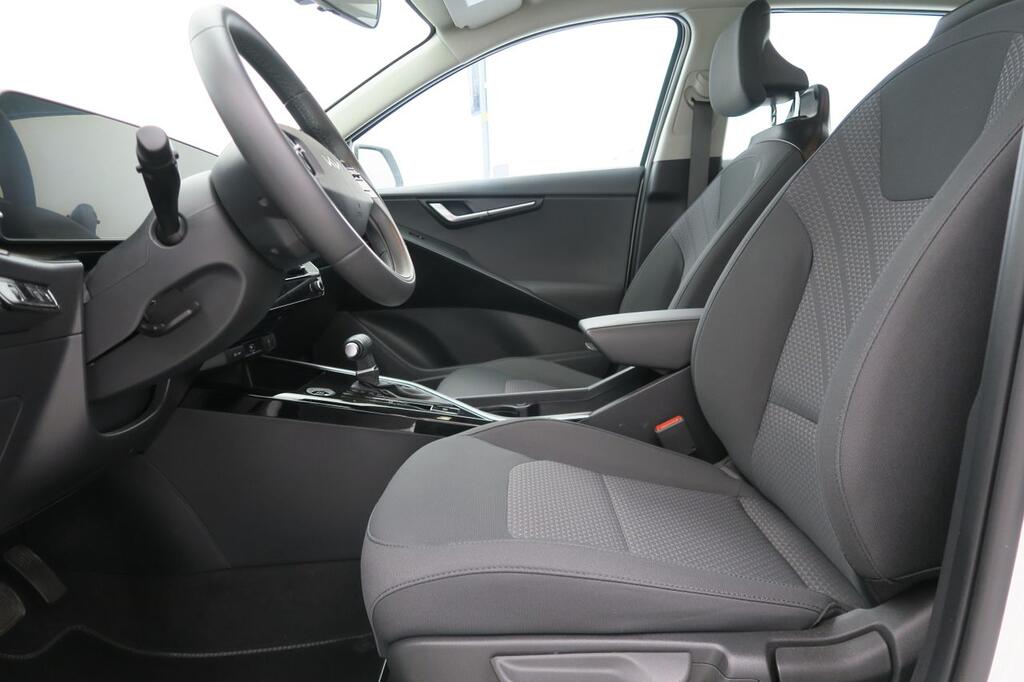 Kia Niro 1.6 HEV Concept 17