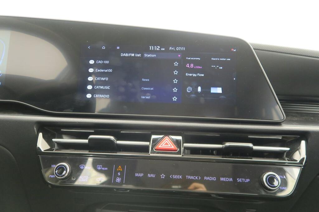 Kia Niro 1.6 HEV Concept 10