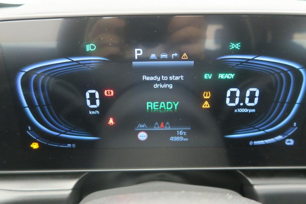 Kia Niro 1.6 HEV Concept 9