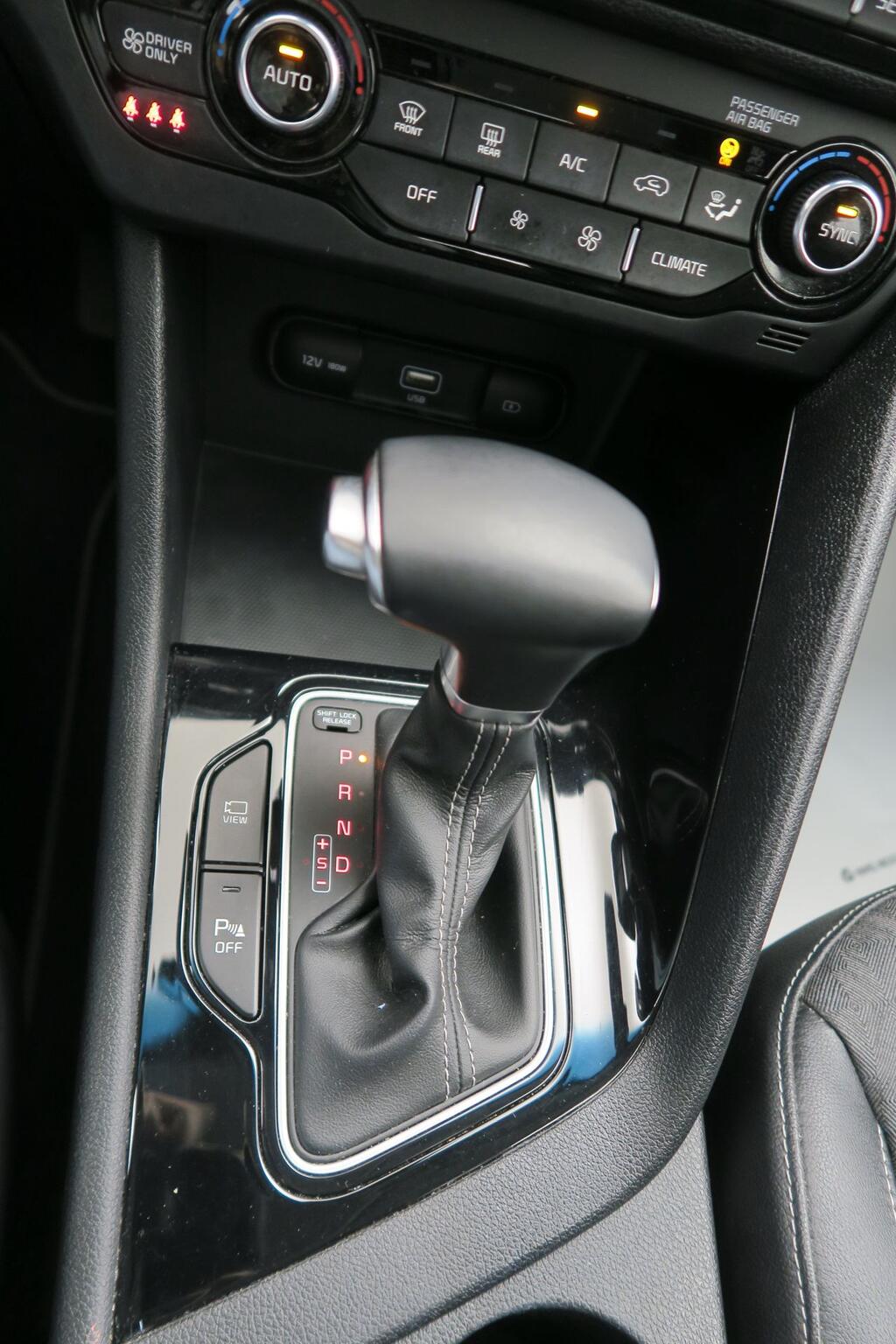 Kia Niro 1.6 HEV DRIVE 105CV 5P 9