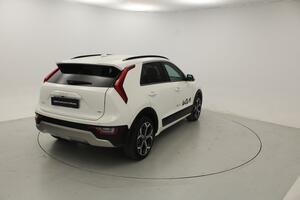 Kia Niro 1.6 HEV Emotion