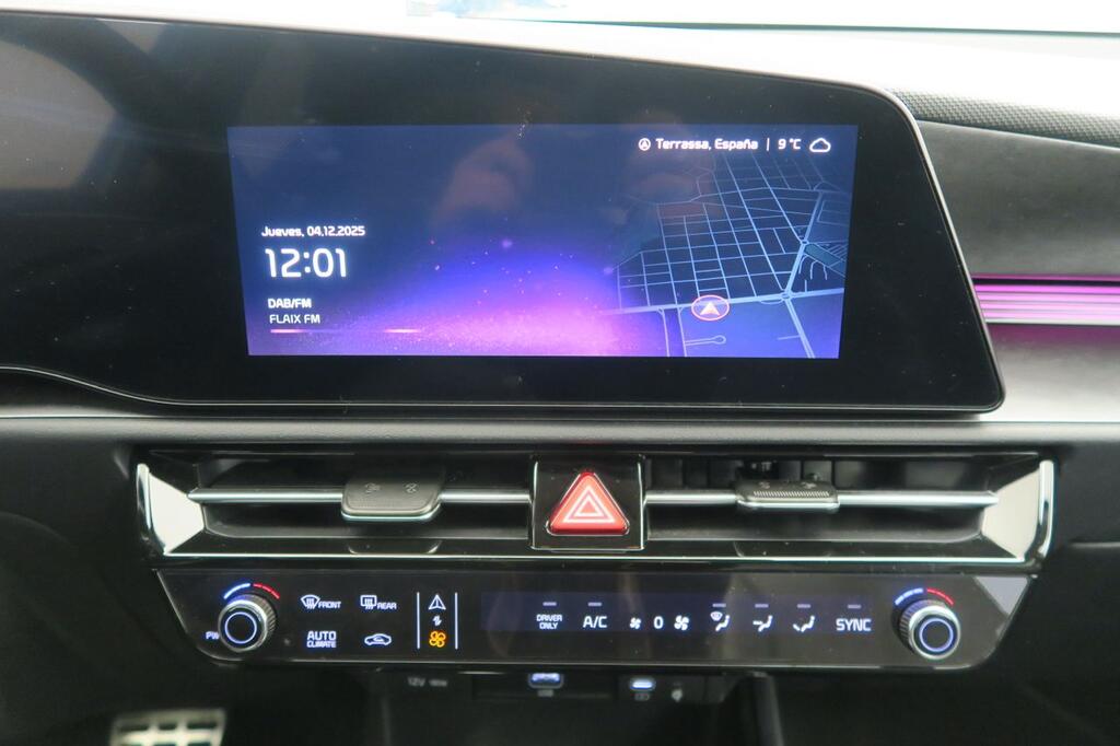 Kia Niro 1.6 HEV Emotion 10