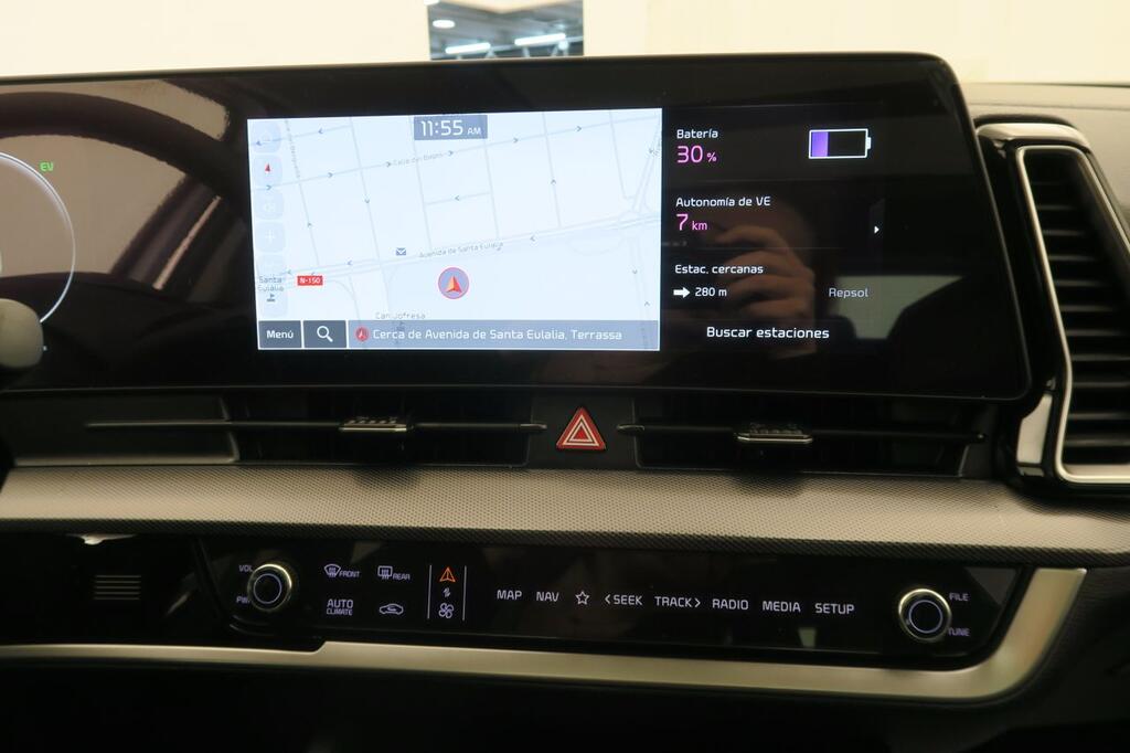 Kia Sportage 1.6 T-GDi PHEV Tech 4X4 (Pack Luxury) (17″) 9