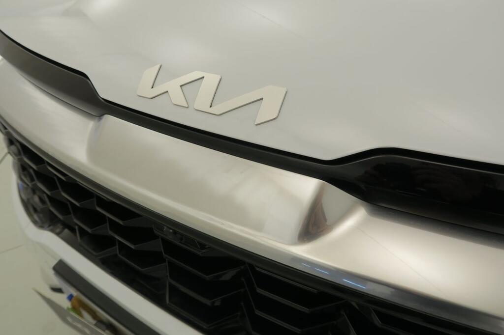 Kia Sportage 1.6 T-GDi PHEV Tech 4X4 (Pack Luxury) (17″) 21