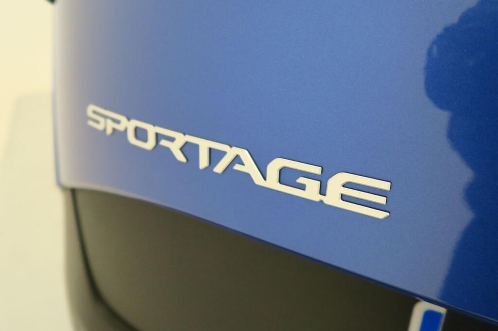Kia Sportage SUV 1.6 T-GDI HEV DRIVE AUTO 230 5P 21