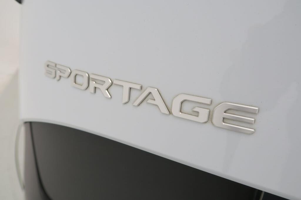 Kia Sportage SUV 1.6 T-GDI MHEV 110KW DRIVE 150 5P 19
