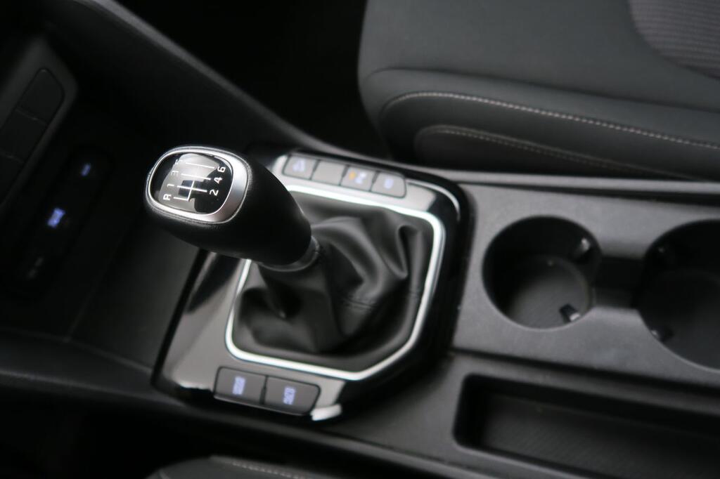 Kia Sportage SUV 1.6 T-GDI MHEV 110KW DRIVE 150 5P 11