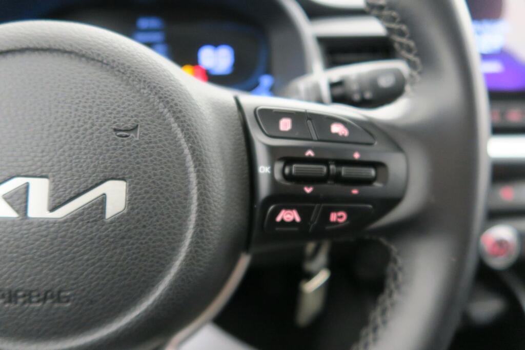 Kia Stonic 1.0 T-GDi MHEV 100CV Business 12