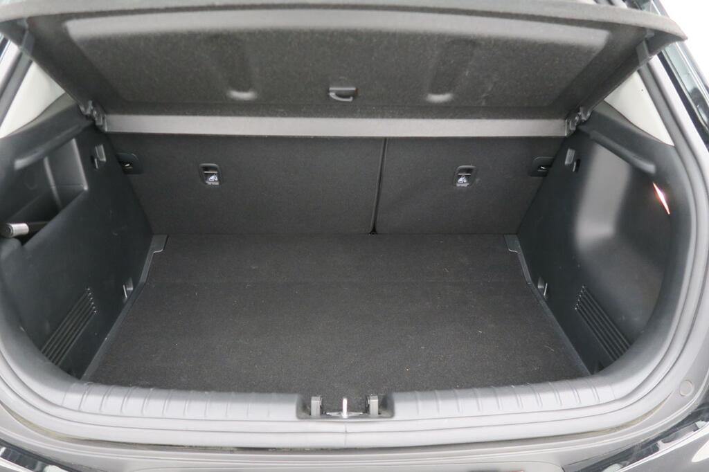 Kia Stonic 1.0 T-GDi MHEV 100CV Business 18