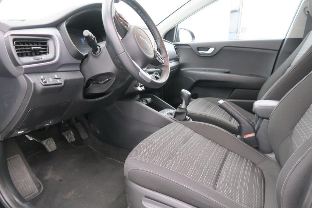 Kia Stonic 1.0 T-GDi MHEV 100CV Business 7