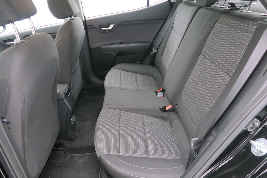 Kia Stonic 1.0 T-GDi MHEV 100CV Business 17