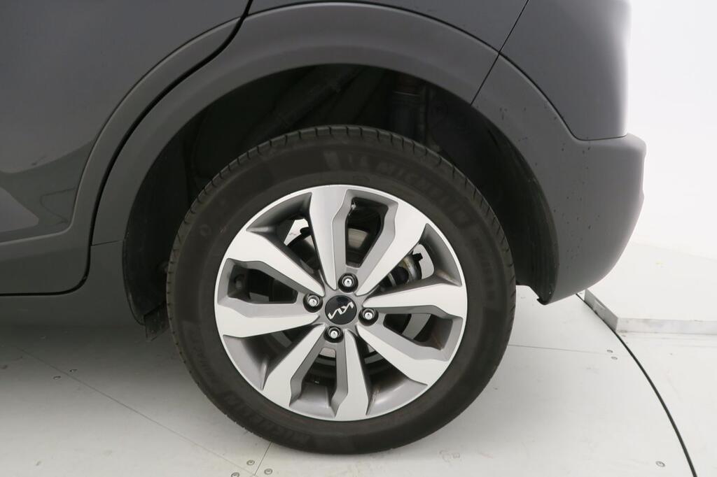 Kia Stonic 1.0 T-GDi MHEV 100CV Business 22