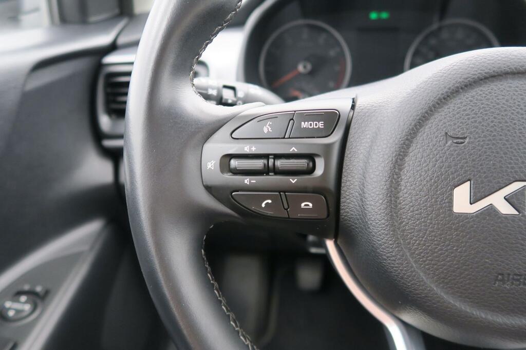 Kia Stonic CONCEPT 1.0 T-GDI MHEV IMT 100 CV 5P 14