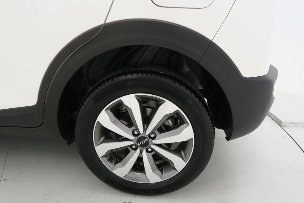 Kia Stonic CONCEPT 1.0 T-GDI MHEV IMT 100 CV 5P 27