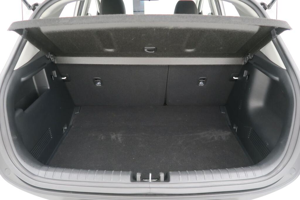 Kia Stonic CONCEPT 1.0 T-GDI MHEV IMT 100 CV 5P 22