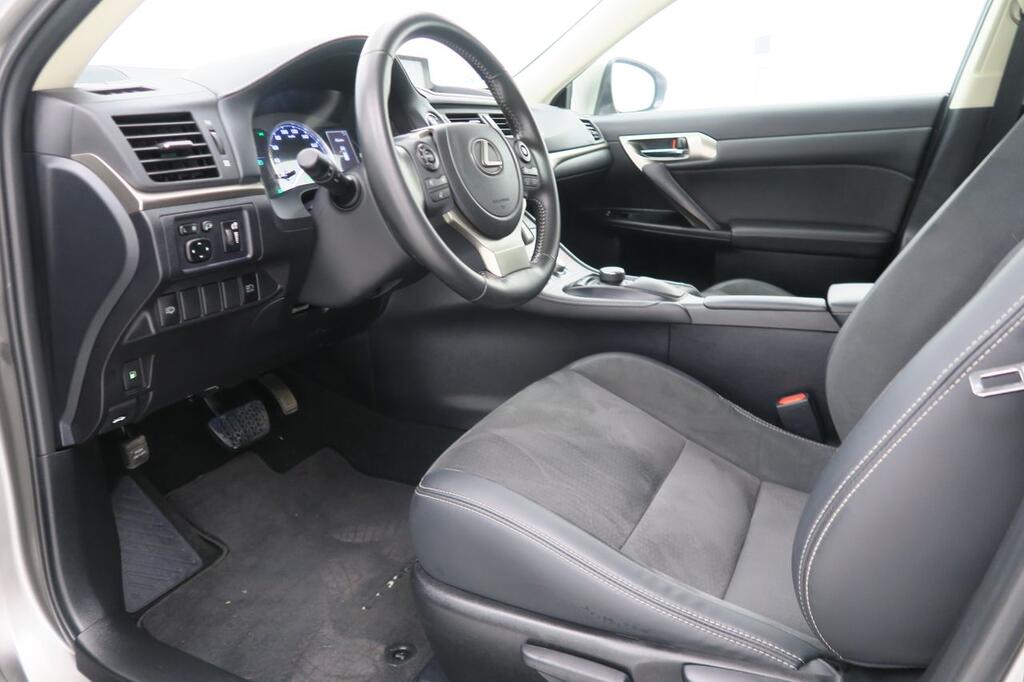 Lexus CT 200H EXECUTIVE 1.8 HYBRID136 CV AUTO 5P 7