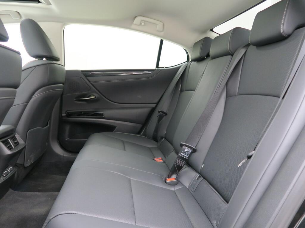 Lexus ES 300H PREMIUM 2.5 HYBRID 218 CV AUTO 4P 17