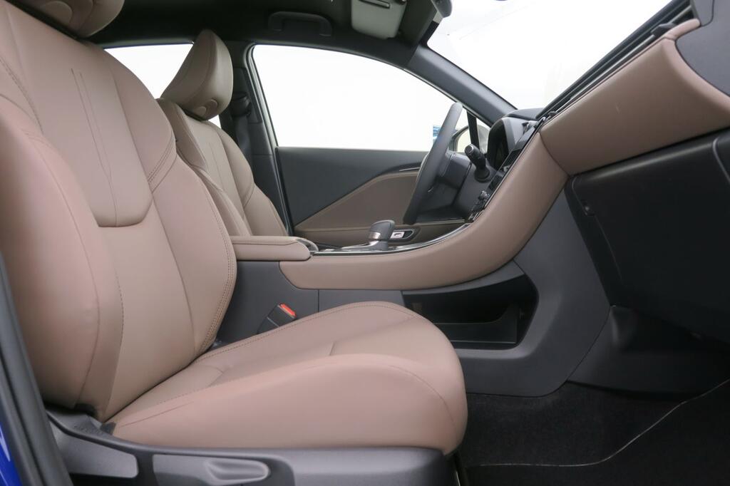 Lexus LBX ELEGANT PLUS 1.5 HYBRID 136 CV AUTO 5P 17