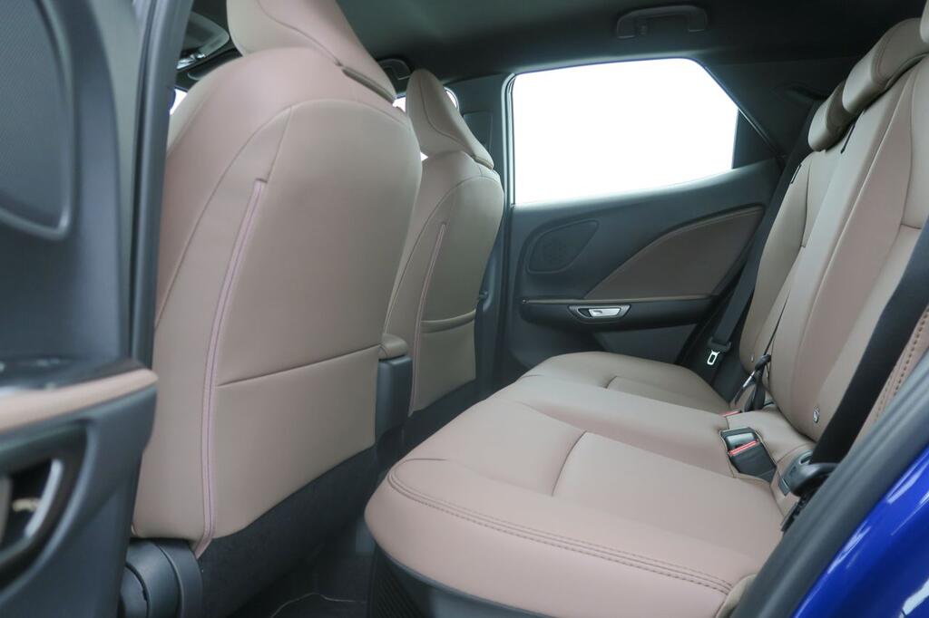 Lexus LBX ELEGANT PLUS 1.5 HYBRID 136 CV AUTO 5P 19