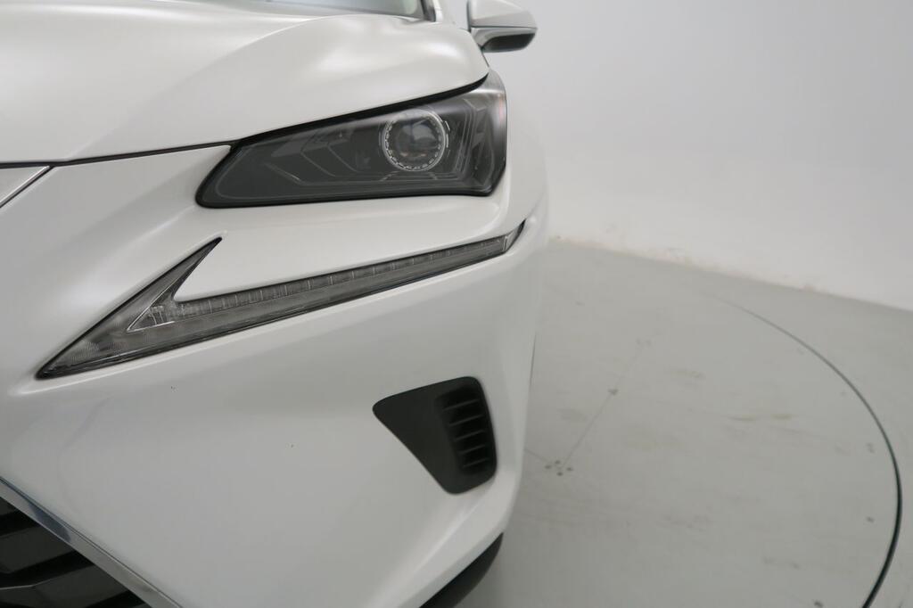 Lexus NX 300H BUSINESS NAVI. 2.5 HYBRID 197 CV AUTO 5P 2WD 24