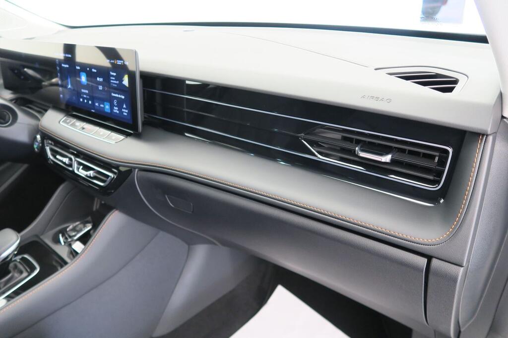 MG HS SUV 1.5 HEV EHS HYBRID+ 224 LUXURY 224 5P 15