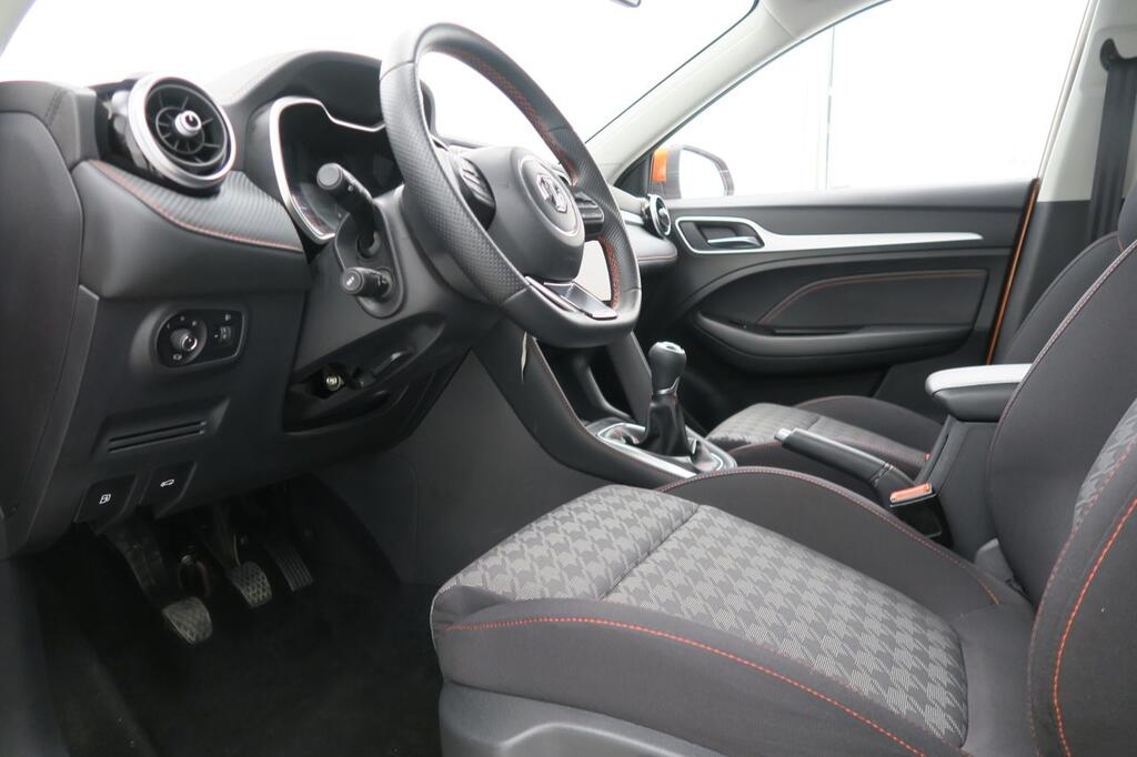 MG ZS SUV 1.5 COMFORT 106 5P 7