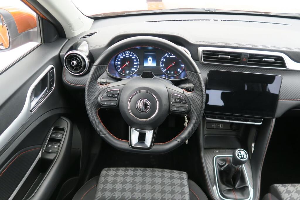 MG ZS SUV 1.5 COMFORT 106 5P 13