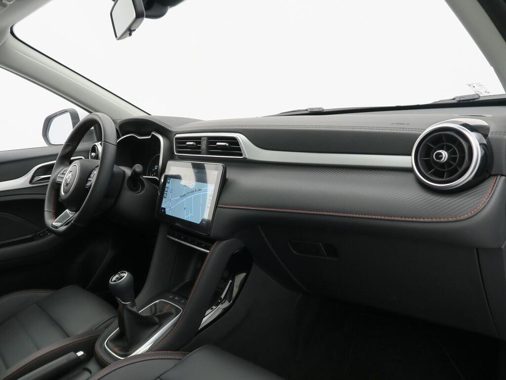 MG ZS SUV 1.5 LUXURY 106 5P 11