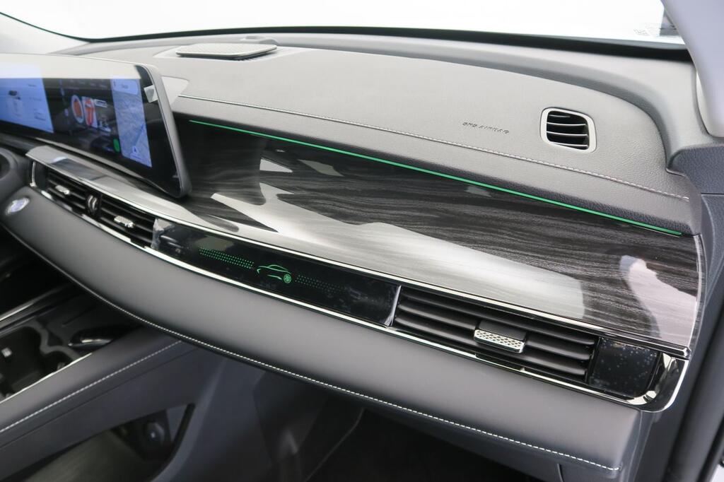 Omoda 5 HEV PREMIUM 1.5 T-GDI DHT 224 CV 5P 17