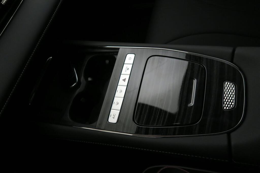 Omoda 5 HEV PREMIUM 1.5 T-GDI DHT 224 CV 5P 9