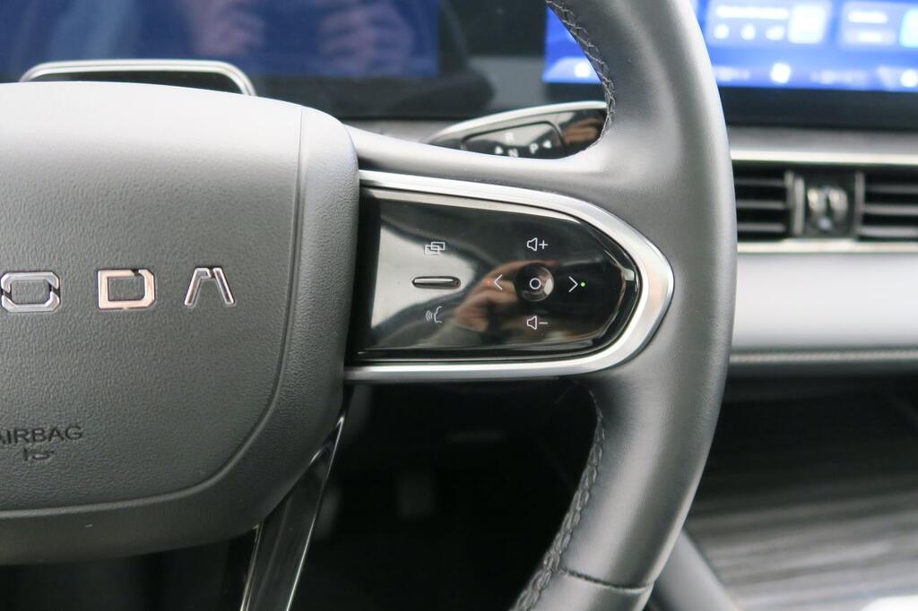 Omoda 5 SUV 1.6 T-GDI 108KW PREMIUM DCT 147 5P 12